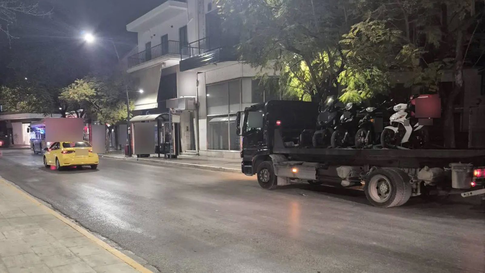 Σαρωτικοί έλεγχοι στη Δ. Αττική από την Τροχαία - «Σήκωσε» οχήματα  